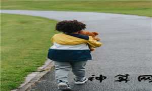 最容易陷入三角恋的星座(最容易陷入三角恋的星座女)