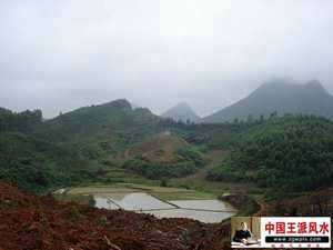 怎样看农村风水(怎样看农村风水住宅)