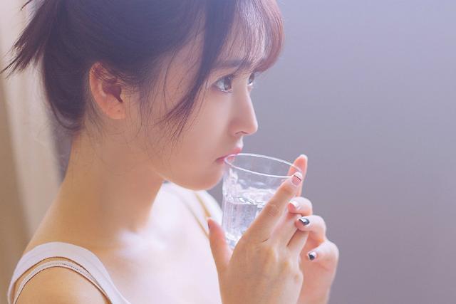 教你5大绝招抓住水瓶座女神的心-神算网(如何抓住水瓶座女生的心)