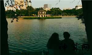 夫妻俩属相不合怎么办(夫妻俩属相不合怎么办呢)