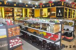 开风水佛具店怎么起名(开风水佛具店怎么起名字)