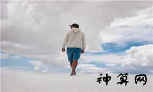 孕妇梦到锦鲤好吗(孕妇梦到锦鲤好吗是胎梦吗)
