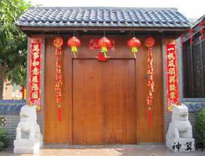 大门口风水物品(大门口风水物品摆放)