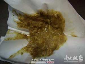 女人梦见自己拉大便