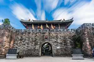 深圳鹏城在哪里呢(深圳鹏城在哪个位置)