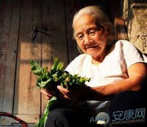 做梦梦到死去的奶奶又死了是什么意思(做梦梦到死去的奶奶又死了)