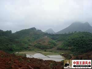 怎样看风水宝地农村风水宝地(怎样看农村风水)