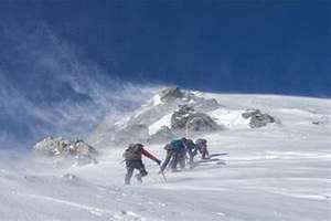 梦到雪山什么意思 梦到雪山是什么征兆 女性解梦