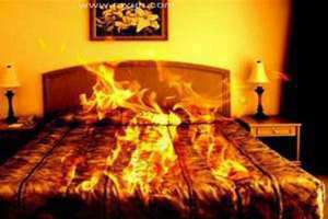 做梦梦见着大火了是什么意思(做梦梦见着火了)