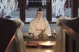 梦见带孝布的人好不好(梦见带孝)