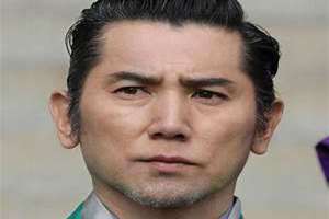本木雅弘在日本的地位(本木雅弘)
