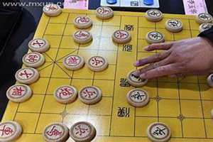 梦见下象棋是什么意思(梦见下象棋)