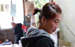 女性抛夫弃子面相特征