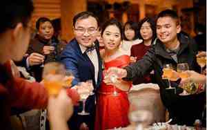婚庆新郎敬酒词大全